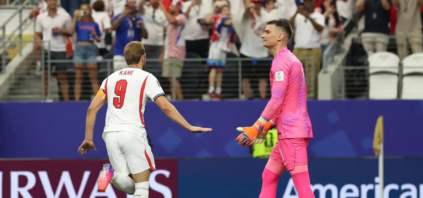 Imagem de Show de Gols em Dallas: Inglaterra Vence Croácia por 4-2 na Estreia da Copa do Mundo de 2026