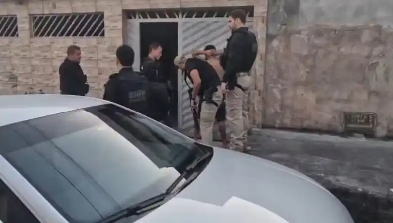 Imagem de Operação cumpre mandados de prisão contra grupo suspeito de homicídios, tráfico de drogas e lavagem de dinheiro na Bahia