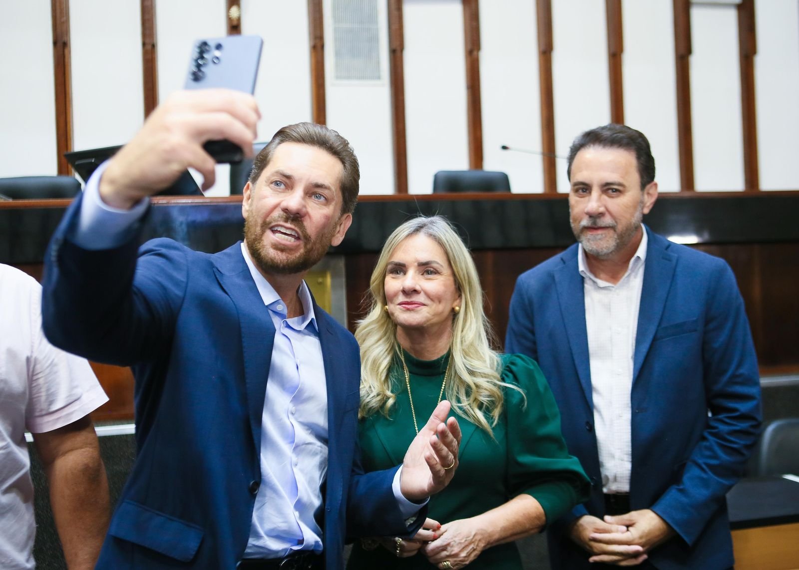 Imagem de Presidentes das Assembleias da Bahia e de Goiás destacam fortalecimento dos parlamentos em visita à ALBA