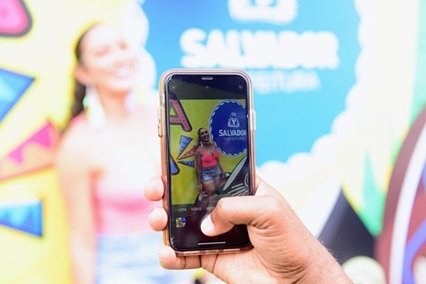 Imagem de Conecta Salvador: Prefeitura oferece rede de Wi-Fi gratuita nos circuitos do Carnaval