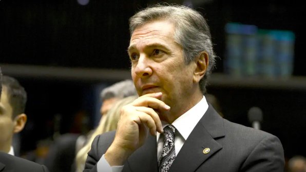 Imagem de Com ordem de Moraes, ex-presidente Fernando Collor é preso em Alagoas