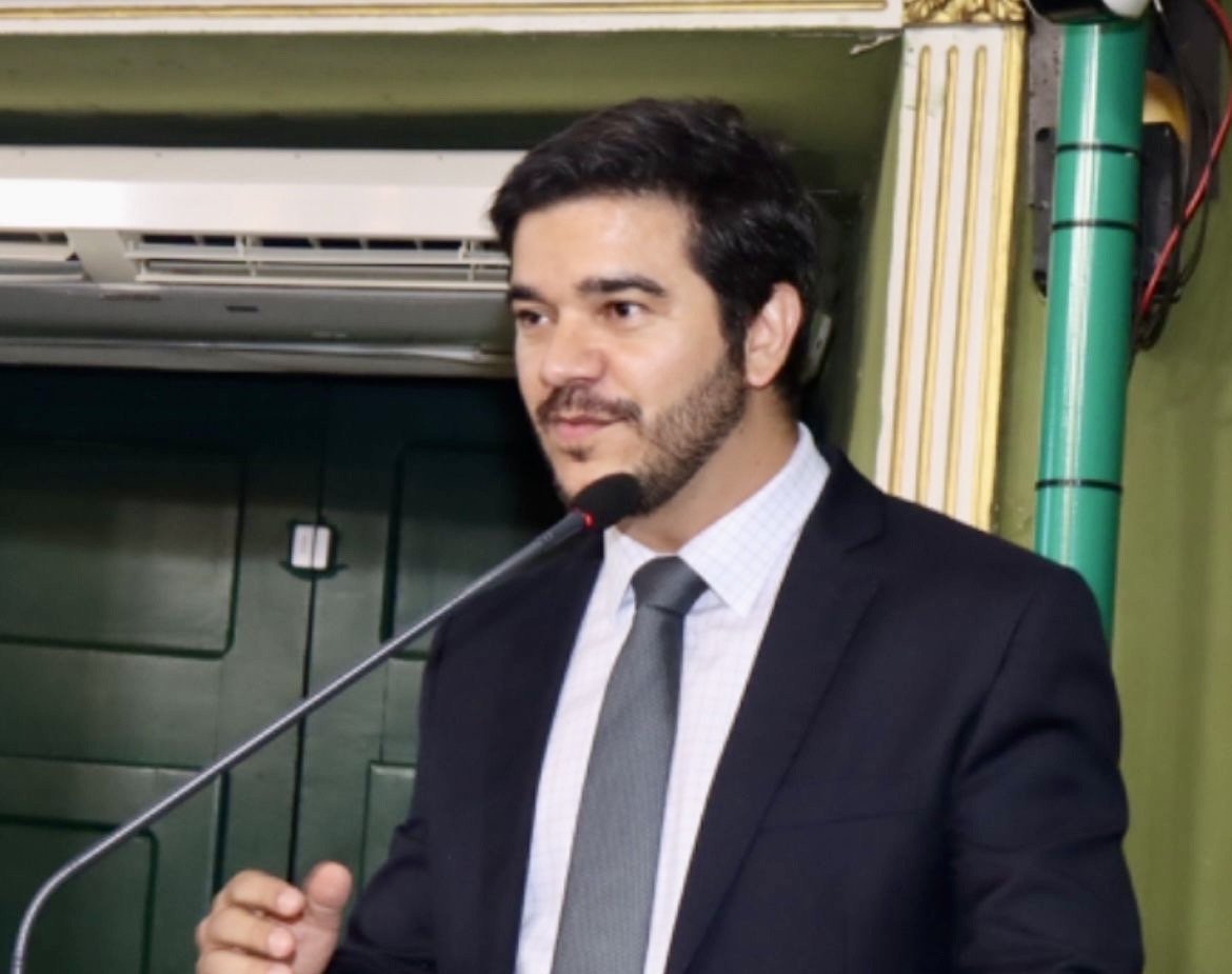 Imagem de Vereador acusa deputado Hilton Coelho de liderar invasão e agressões na Câmara de Salvador