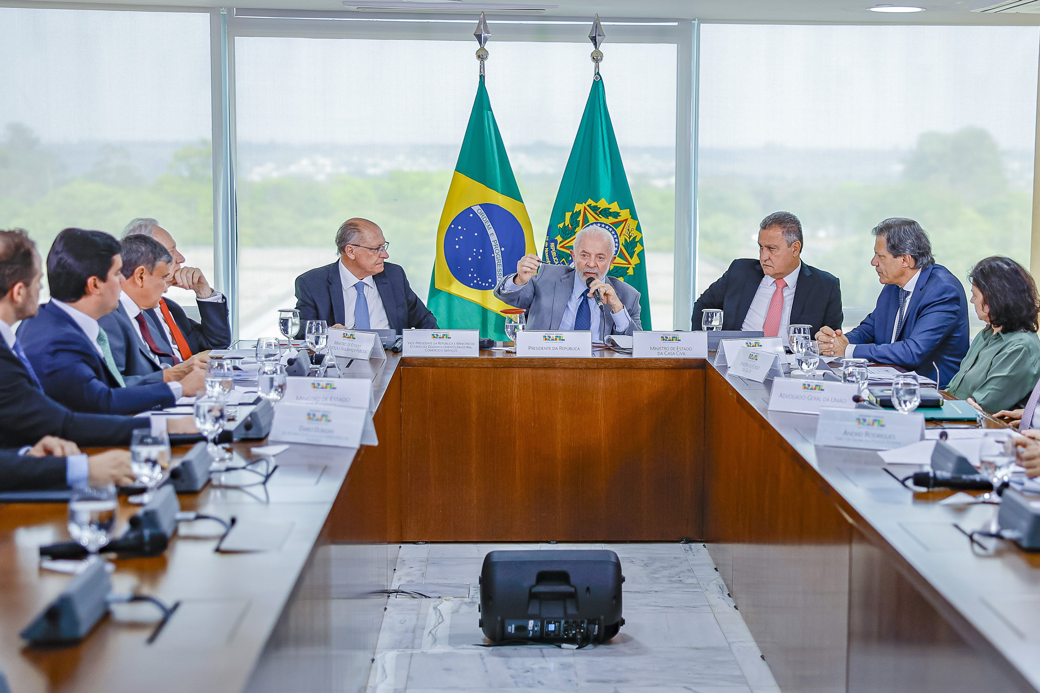 Imagem de Lula fará reunião para discutir deportação dos Estados Unidos