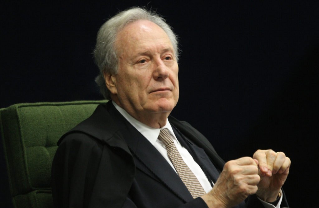 Imagem de Lewandowski rejeita habeas corpus de presos em Brasília