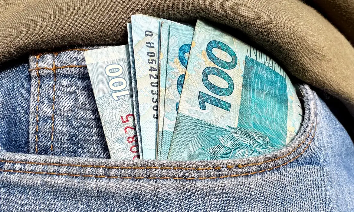 Imagem de FGTS: 138 milhões de trabalhadores receberão R$ 13 bilhões em lucros do Fundo