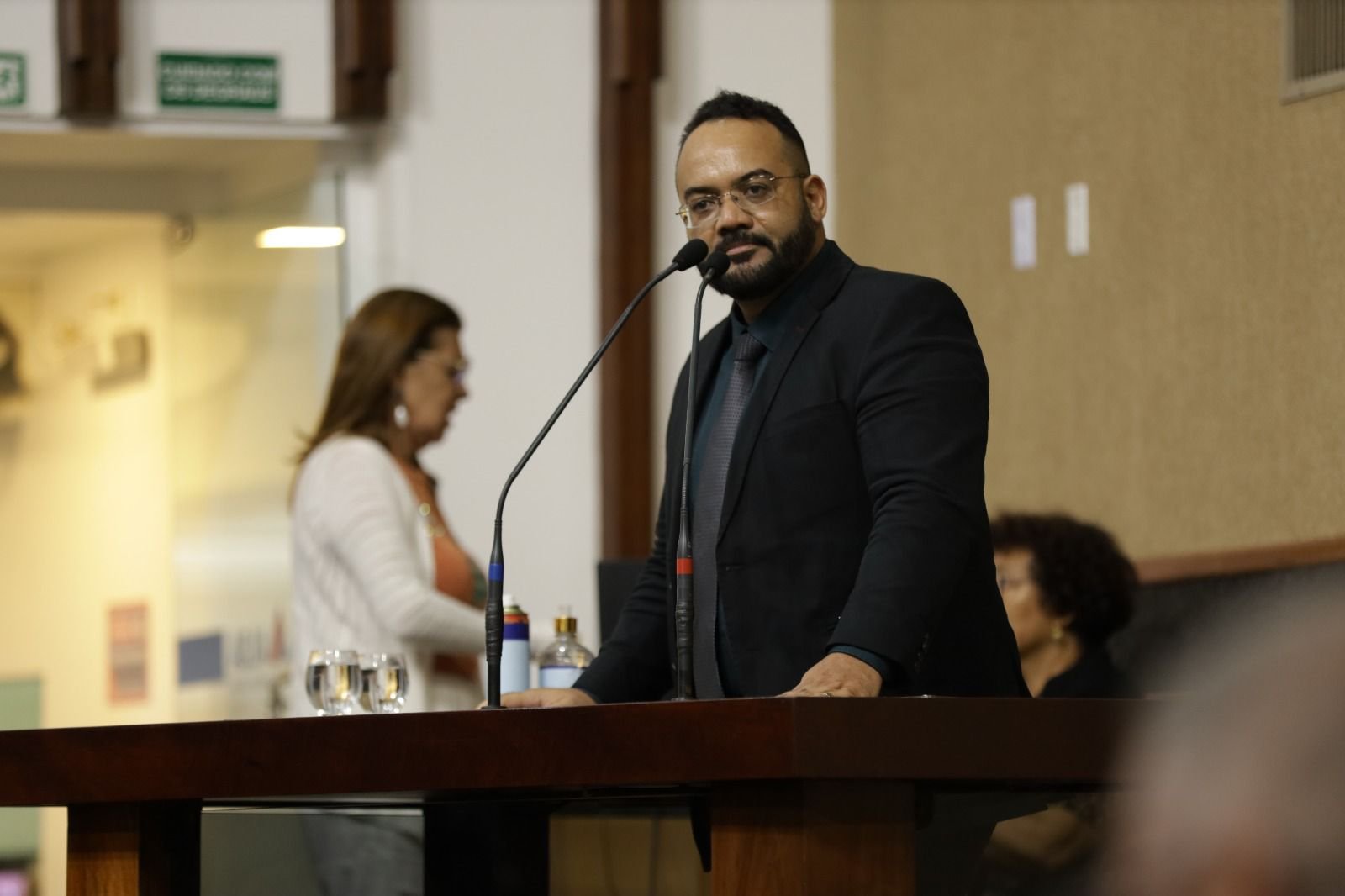 Imagem de Deputado Leandro de Jesus diz que teve direito de fala cerceado em sabatina da ex-primeira-dama Aline Peixoto