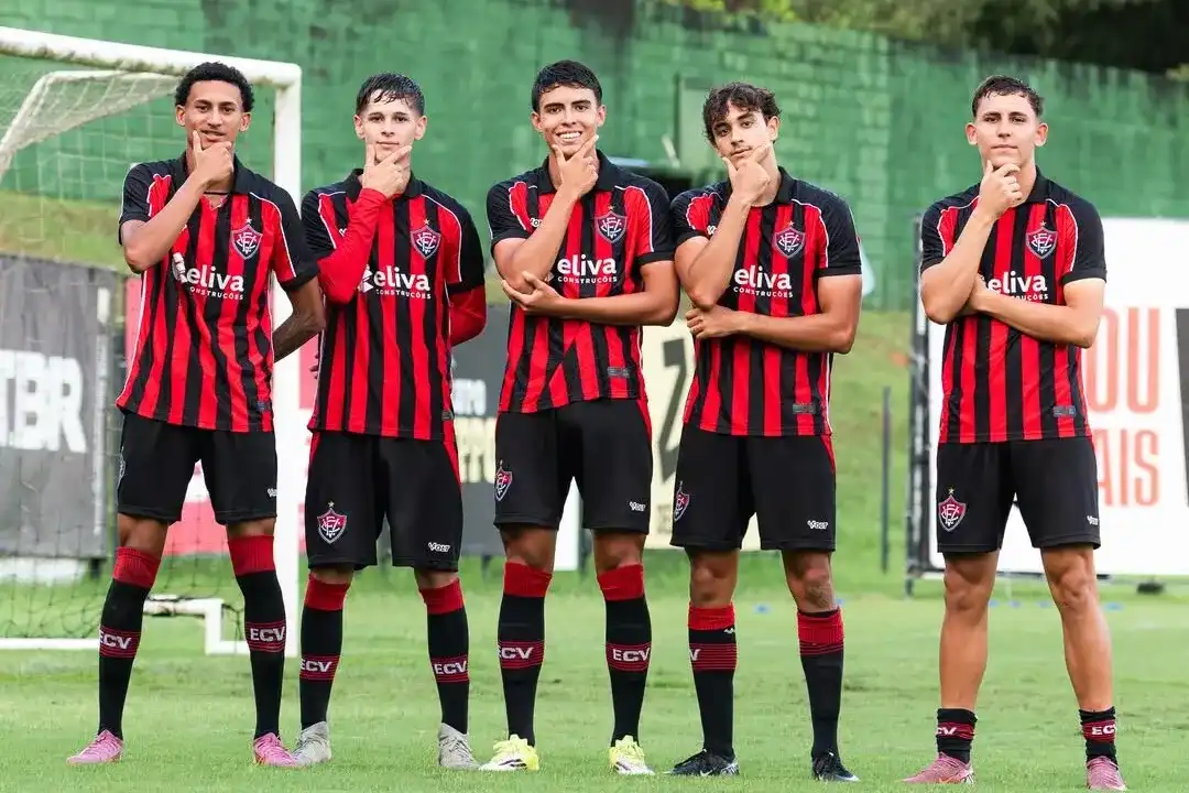 Imagem de Vitória encerra primeira fase do Baianão Sub-20 com campanha arrasadora