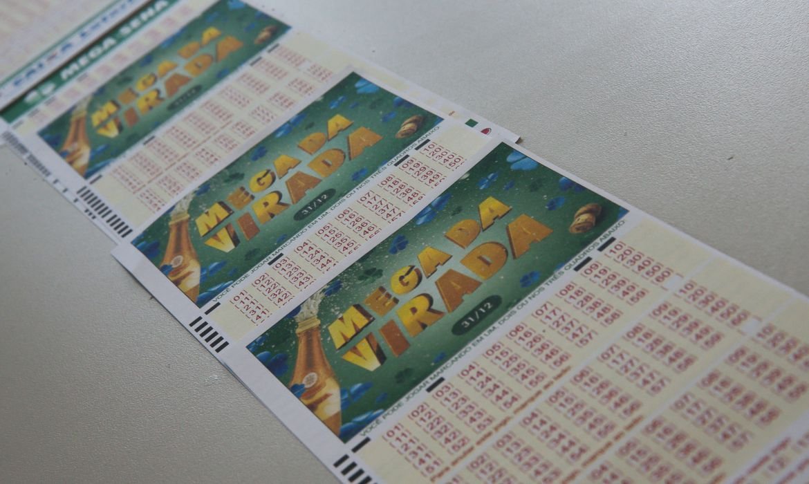 Imagem de Prêmio de mais de R$ 541 milhões da Mega da Virada sai para 5 apostas