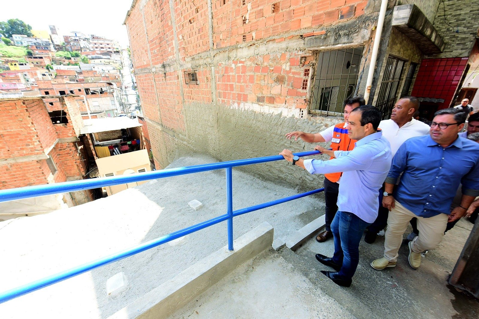 Imagem de Prefeitura entrega mais duas contenções de encosta e chega a 551 áreas protegidas em Salvador