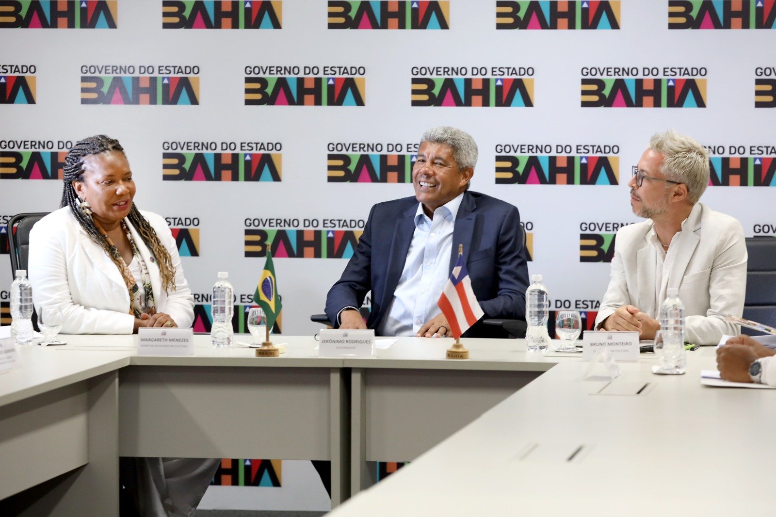 Imagem de Jerônimo Rodrigues se reúne com Margareth Menezes e planeja novas parcerias para a Cultura na Bahia