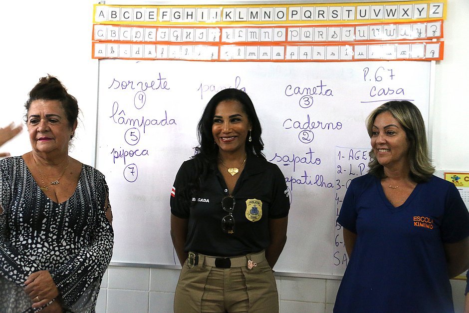 Imagem de Dois adolescentes estão privados de liberdade por ameaças a escolas na Bahia