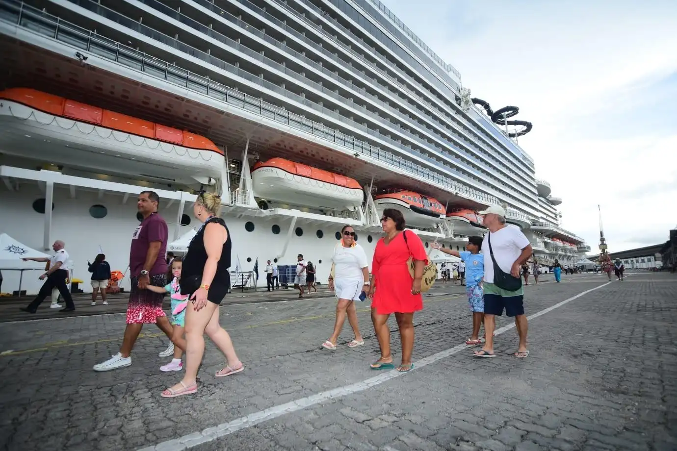 Imagem de Salvador receberá 62 embarcações com quase 200 mil visitantes durante a temporada de cruzeiros 2025/2026